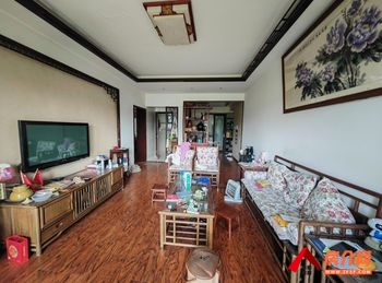 （翡翠湾小区二手房）盘龙翡翠湾，3室2厅二手房出售,143万元