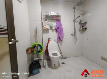 （鑫苑雅居小区二手房）耀州鑫苑雅居，4室2厅二手房出售,76万元