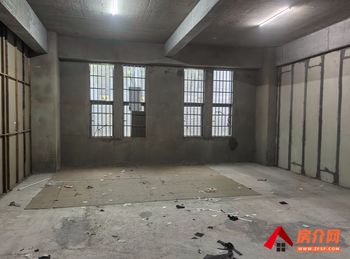官渡新螺蛳湾90m²仓库出租，参考报价：面议