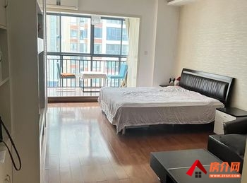 愉景湾东域小区房屋出售，华新开发区愉景湾东域，1室1厅，报价：36万元