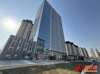 650m²写字楼出租，参考报价：8190元/月
