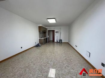 茂华120m²写字楼出租，参考报价：1500元/月