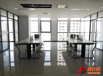 唐山万达广场(写字楼)188m²写字楼出租，参考报价：2820元/月