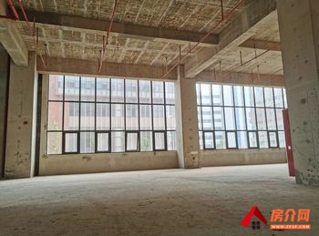 昆明官渡长水机场2200m²厂房出售，参考报价：727万元