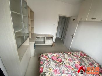 科尔沁沈铁河畔花园A区，4室1厅房子出租(合租)，租金每月480元