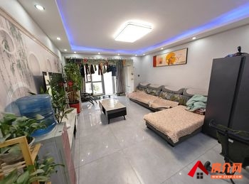 世纪嘉苑小区房屋出售，和田市世纪嘉苑，3室2厅，报价：53.8万元