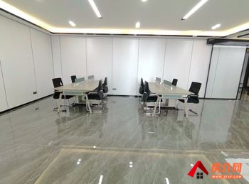 昆明润城第五大道 >248m²写字楼出租，参考报价：6944元/月