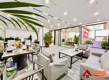 世博大厦 >170m²写字楼出租，参考报价：4760元/月