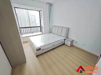 昆明五华假日城市(1期) 2室2厅房子出租(合租)，租金每月650元