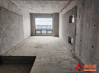 昆明融创文旅城(酒店) >3900m²写字楼出售，参考报价：1911万元
