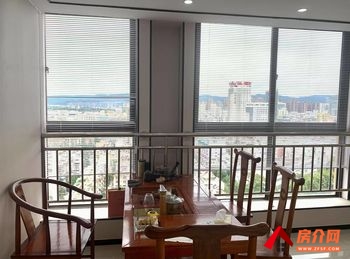 华海新境界 >125m²写字楼出租，参考报价：2875元/月