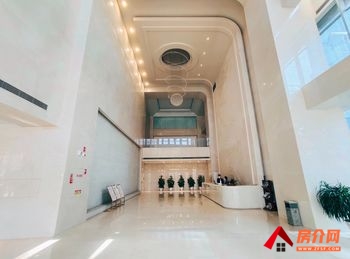 昆明欣都龙城写字楼 >296m²写字楼出租，参考报价：面议