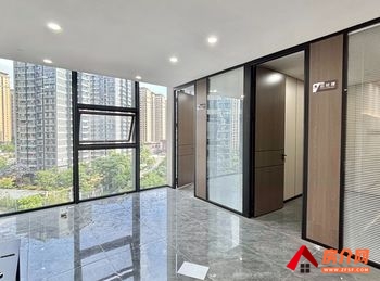 昆明壹方大厦 >93m²写字楼出租，参考报价：3441元/月