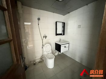 （半岛新家园西区小区房屋出租）西宁城东半岛新家园西区,3室2厅房子出租(整租)，租金每月1800元