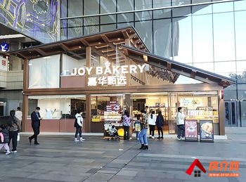西山云纺片区235m²商铺出售，参考报价：200万元