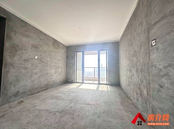 联发时代天阶小区房屋出售，青山湖联发时代天阶，3室2厅，报价：112万元