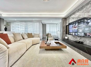 昆明官渡新亚洲体育城S25 3室2厅房子出租(整租)，租金每月2500元