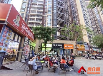 湛江赤坎金沙湾95m²商铺出售，参考报价：210万元