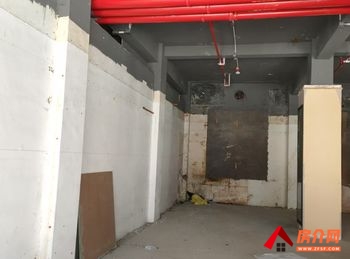 诸暨诸暨市区105m²商铺出租，参考报价：9166元/月