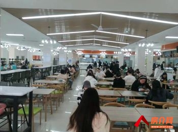 烟台招远市大秦家街道35m²商铺出租，参考报价：1200元/月