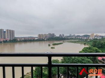 晨曦映资江小区房屋出售，北塔晨曦映资江，4室2厅，报价：51万元