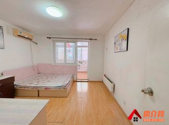 丰台洋桥西里，4室1厅房子出租(合租)，租金每月2400元
