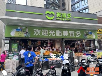 深圳龙岗龙岗周边122.5m²商铺出售，参考报价：161.09万元