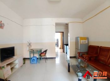 （怡康花园小区房屋出租）海城怡康花园，1室2厅房子出租(整租)，租金每月550元