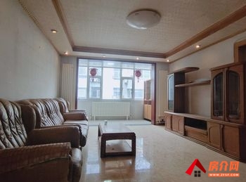 岱下华庭小区房屋出售，泰安泰山岱下华庭 3室2厅，报价：165万元