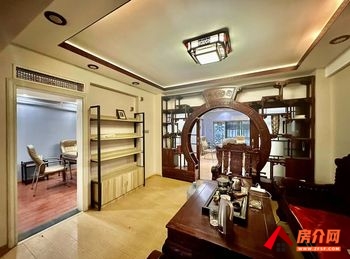 雨花洞井铺125m²商铺出租，参考报价：4500元/月