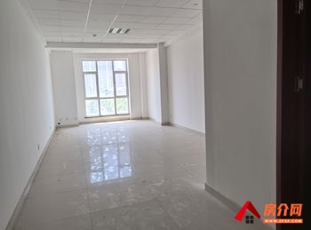 伟浩SOHO70m²写字楼出租，参考报价：1113元/月
