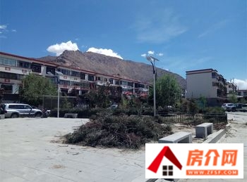拉萨世邦春天花园小区房价，拉萨世邦春天花园小区值不值得买，拉萨世邦春天花园小区详细介绍
