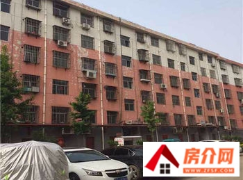 新泰实验中学西宿舍区