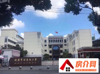 铜陵中梁熙华府小区值不值得买，铜陵中梁熙华府小区房价多少，铜陵中梁熙华府小区详细介绍