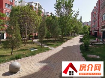 博尔塔拉春风里小区怎么样，博尔塔拉春风里小区值不值得买，博尔塔拉春风里小区详细介绍