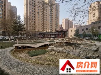 临夏三易黄金水岸小区房价、楼盘地址、售楼部电话，临夏三易黄金水岸小区介绍