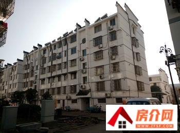 如皋龙新中央景城小区房价，如皋龙新中央景城小区值不值得买，如皋龙新中央景城详细介绍