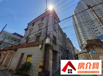 长兴三里亭村小区房价多少，长兴三里亭村小区值不值得买，长兴三里亭村小区详细介绍