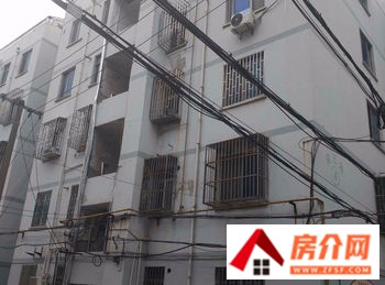 宜兴仓屋里
