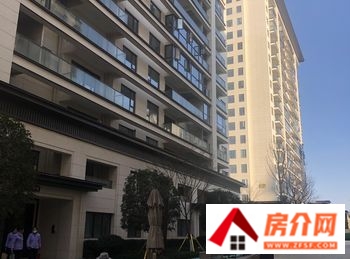 昆明中昆医大广场