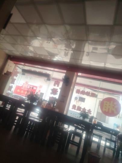 餐馆转让，回老家陪读