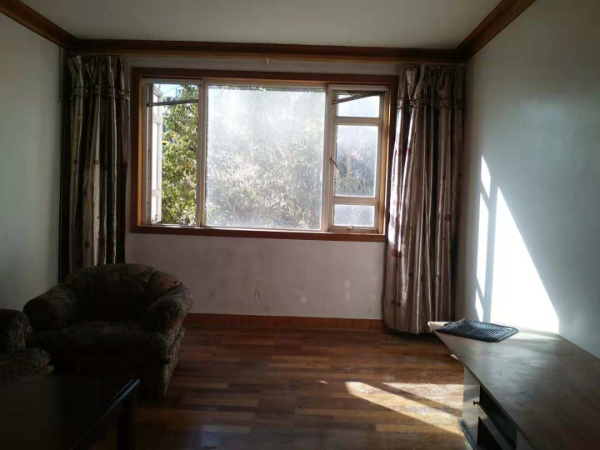 下关建设路鸿泰花园住房出售